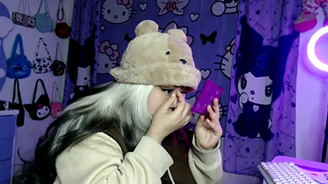 lussyevans24's cam snapshot