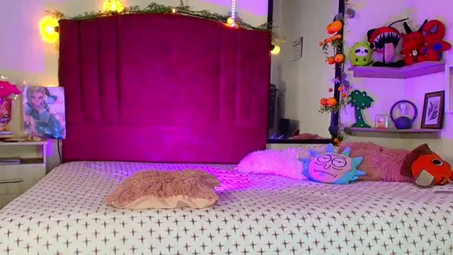 alisson_zafiro_'s cam snapshot