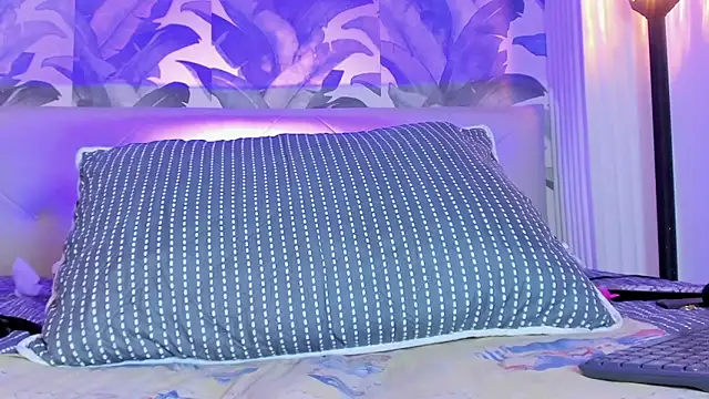 Sami_Evanns's cam snapshot