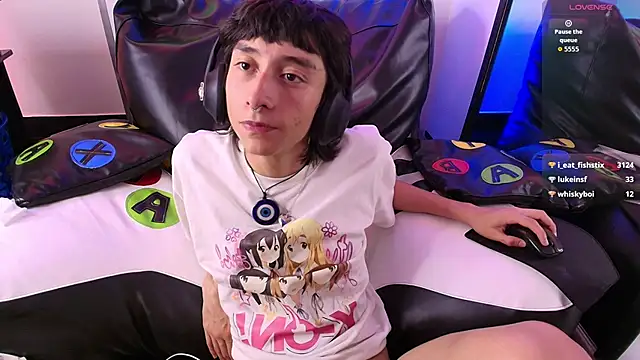 Cody_Bloom's cam snapshot