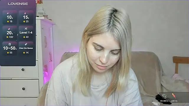 pawpaws's cam snapshot