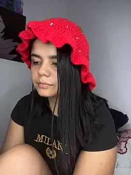 2Angela_'s cam snapshot