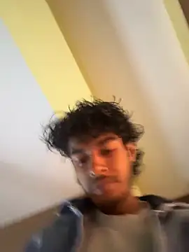 RavenKisses live sex cam