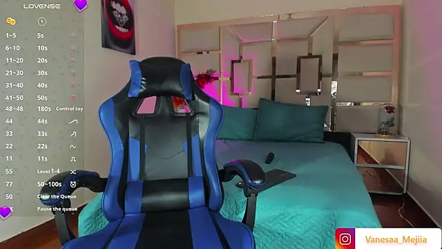 vanesaa_mejia's cam snapshot