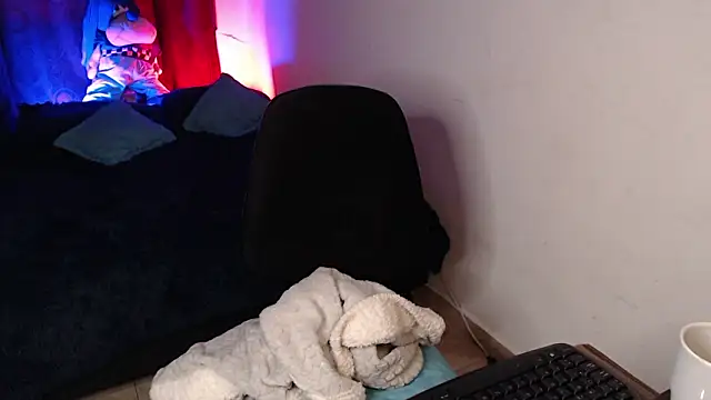 Zoe--khalL's cam snapshot