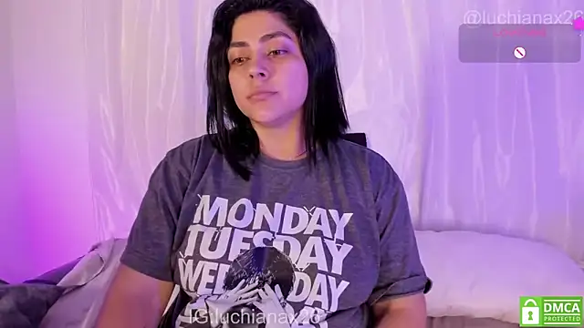 lucy26_'s cam snapshot