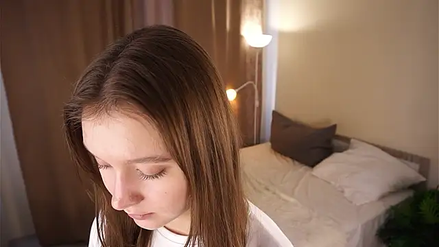 IrenaZeiler's cam snapshot