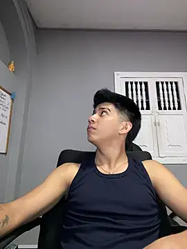 Thiago_Olsen live sex cam