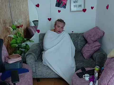 laleska_montenegro's cam snapshot