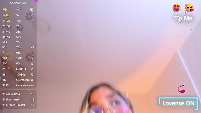 Madisson_Star1's cam snapshot