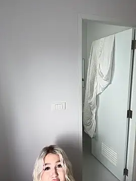 Kiss_Aurora_ live sex cam