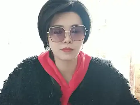 Nikishine live sex cam