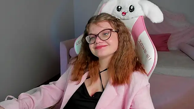 ChloeHalses's cam snapshot