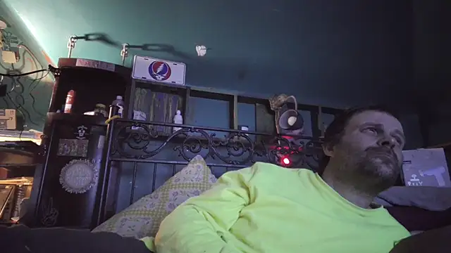 charactrzero's cam snapshot