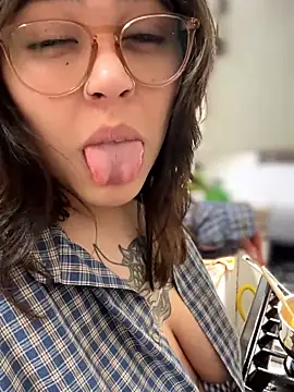 KittyTatts's cam snapshot