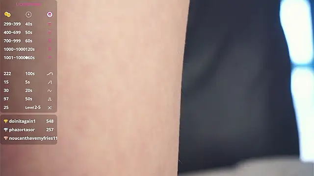 OnaZiroge live sex cam