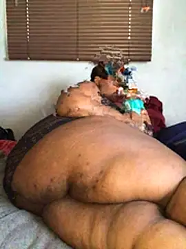 sotho_ssbbw's cam snapshot