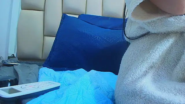 mss_mar's cam snapshot