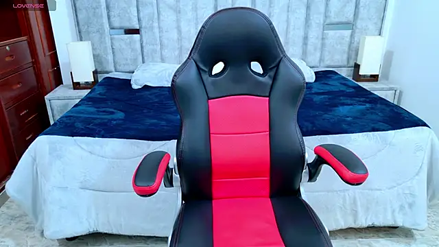 laureentt_'s cam snapshot