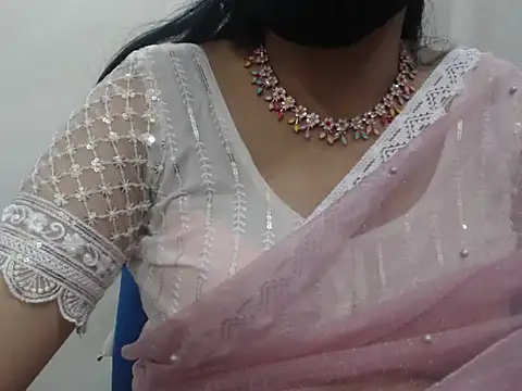 Lovely_Siri_23 live sex cam