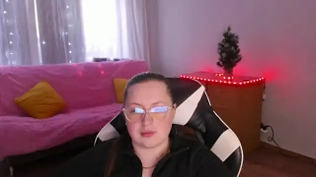 GirlPlayer's cam snapshot