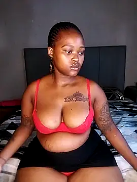 ThickPearlx23's cam snapshot