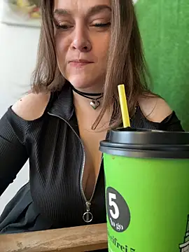 CrazyTori's cam snapshot