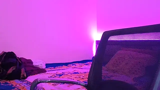 BABY_RANI_'s cam snapshot