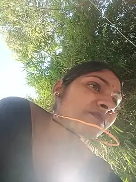 Hotty_raghni live sex cam