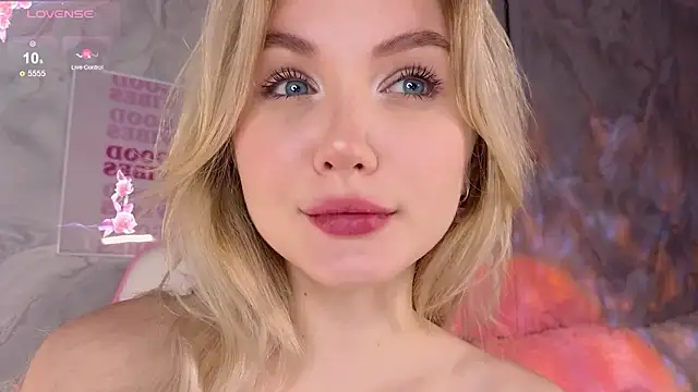 angel_with_flowers's cam snapshot