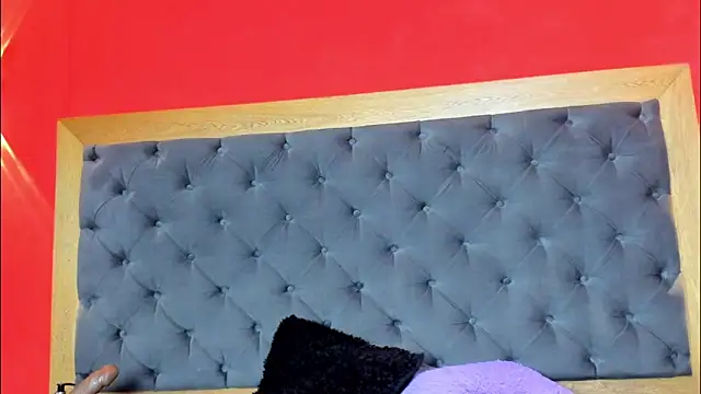 YayaHilton's cam snapshot