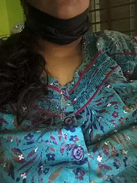 Villageanuty's cam snapshot