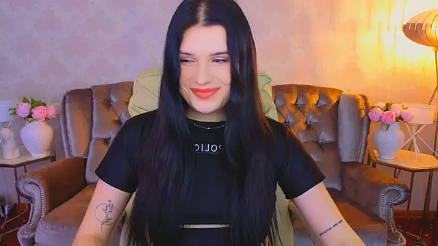 Neyla_Charm's cam snapshot