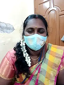 Tamil_Ranjini's cam snapshot