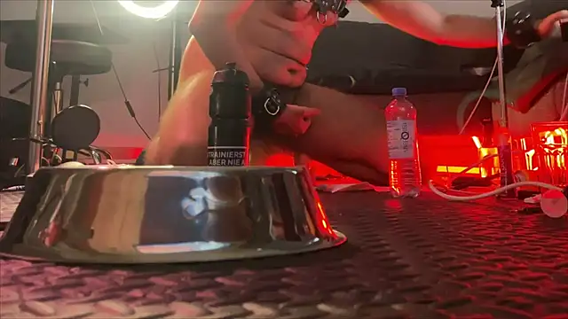 Alphapigbln live sex cam