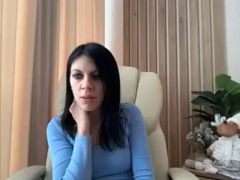 InjaAtHome live sex cam