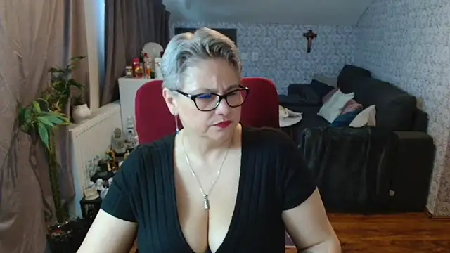 bigtits4you's cam snapshot