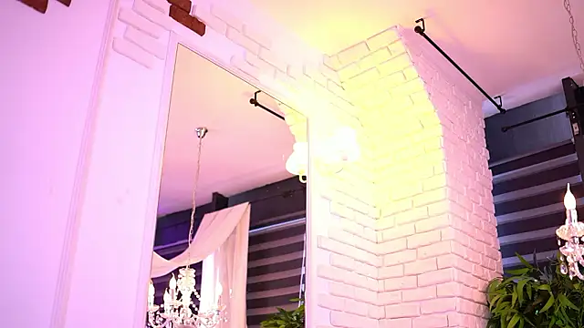 ItsIvyLicious's cam snapshot