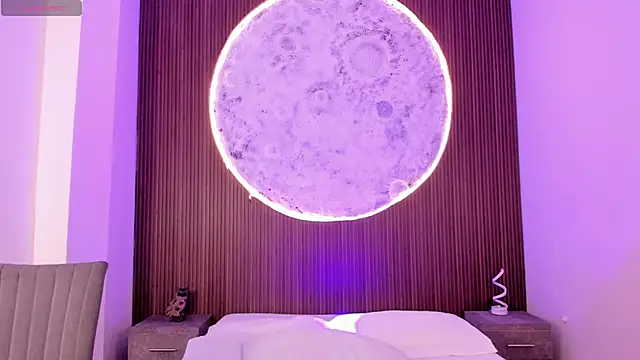 IvannaVolk_'s cam snapshot