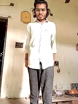 Yash_Sharma18 live sex cam