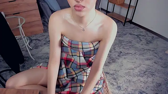 AvantgardAlone's cam snapshot