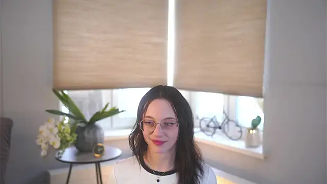 CecilleKizior's cam snapshot