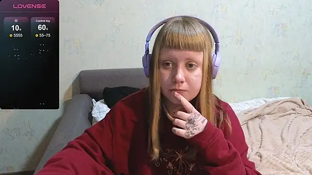 June_shy0 live sex cam