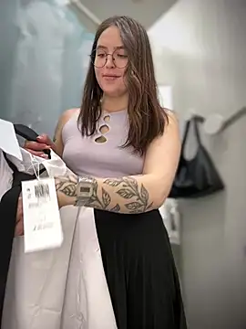 meow_girl's cam snapshot