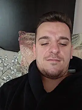 Huge_cock22cm's cam snapshot