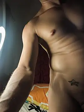 logan-31's cam snapshot