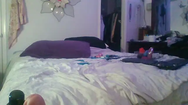 JadeDaMilf's cam snapshot