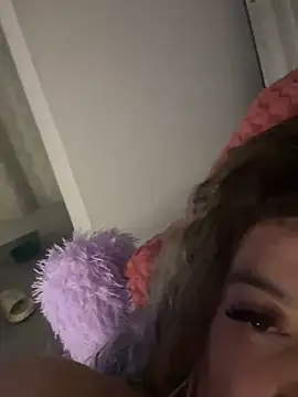 lanahot-77 live sex cam