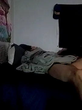 ChuckyyDee's cam snapshot