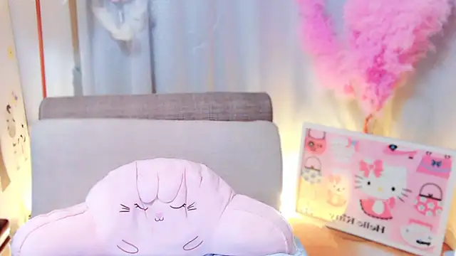 adelamiller's cam snapshot